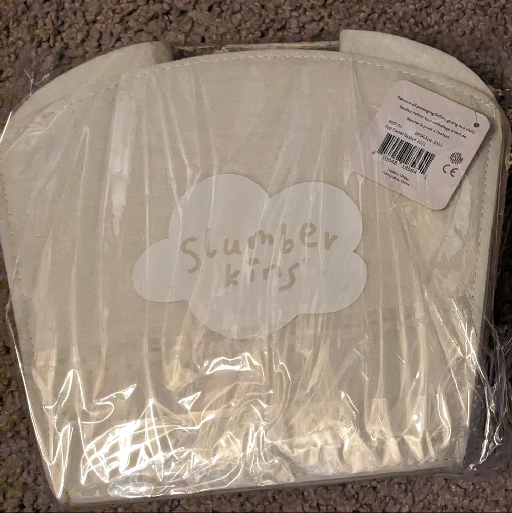 BNIB Slumberkins Felt Basket